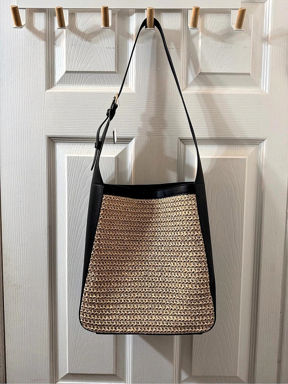 H&M Straw Shoulder Bag in Black & Beige NWT